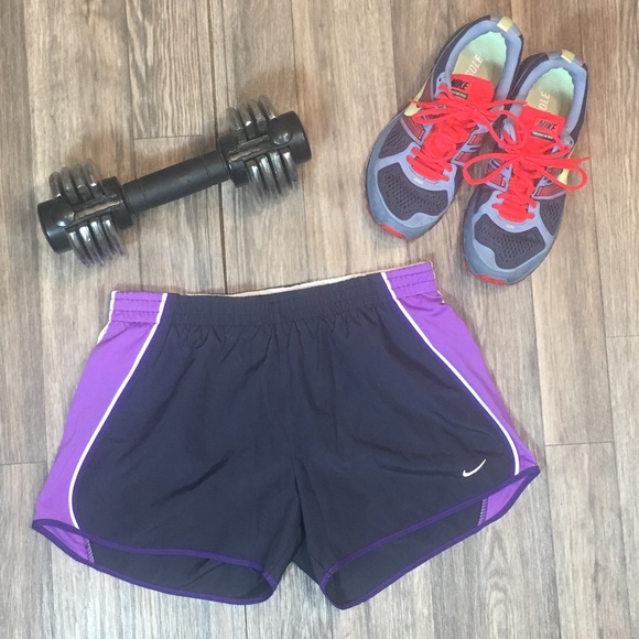 Nike Pants - Nike Women’s Dri-fit Shorts Size M
